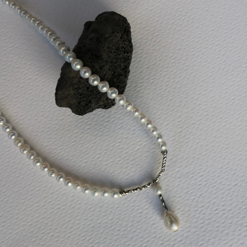 【手作設計】Neckline Grace·鎖骨水滴珍珠項鍊(金/銀)(現貨)·JOJE·珍珠飾品·手作飾品·天然珍珠