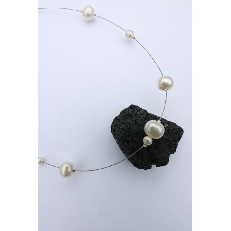 【手作設計】Pearly Snow · 錯落珍珠鋼絲線項鍊(現貨)·JOJE·珍珠飾品·手作項鍊·客製項鍊