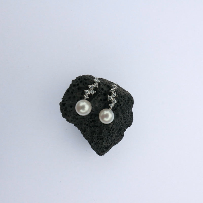 S925純銀樹葉水鑽珍珠耳環(現貨)·JOJE·純銀耳環·純銀飾品